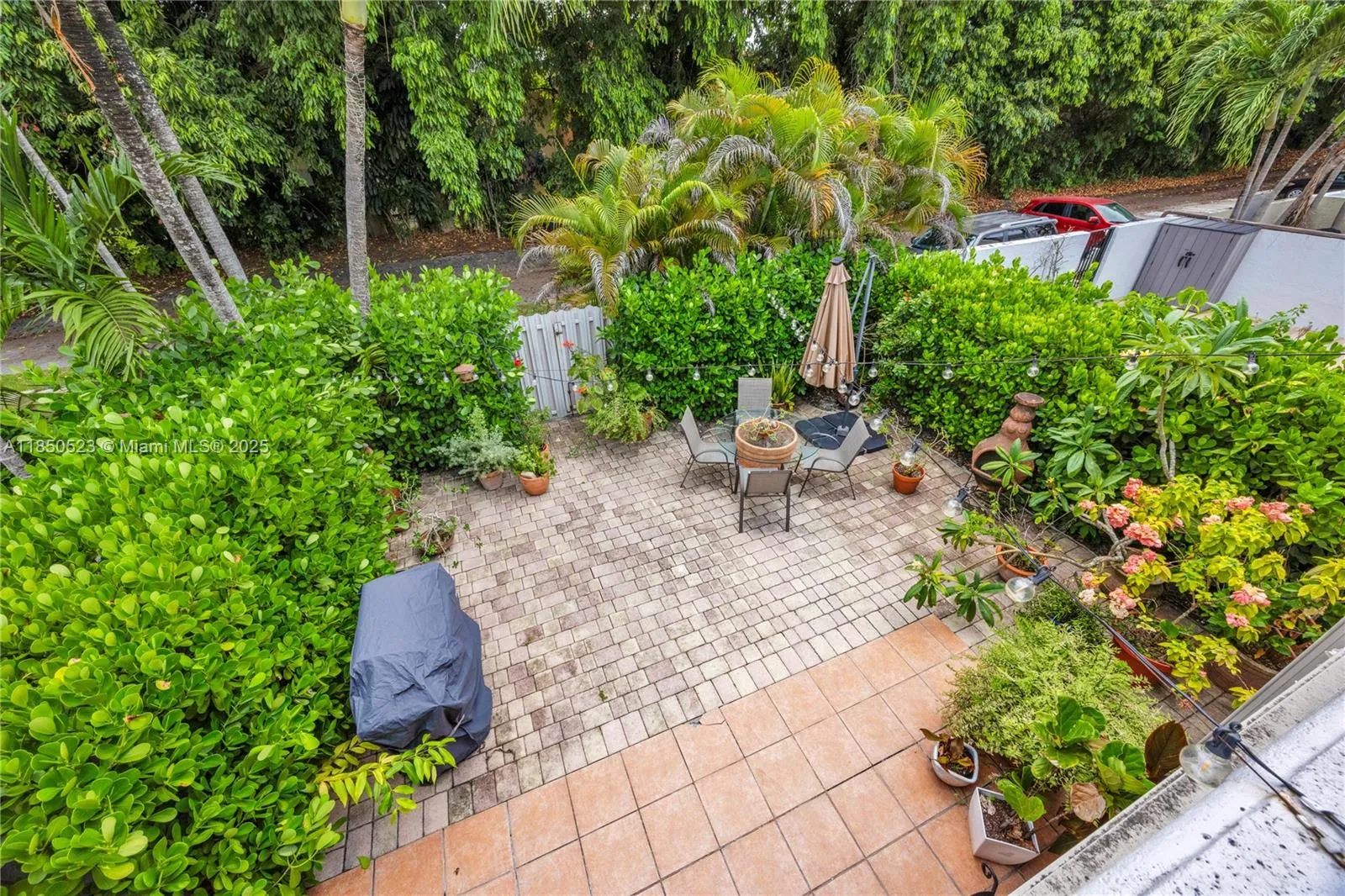 Miami, Florida 33176, United States, 3 Bedrooms Bedrooms, ,3 BathroomsBathrooms,Residential,Active,183970