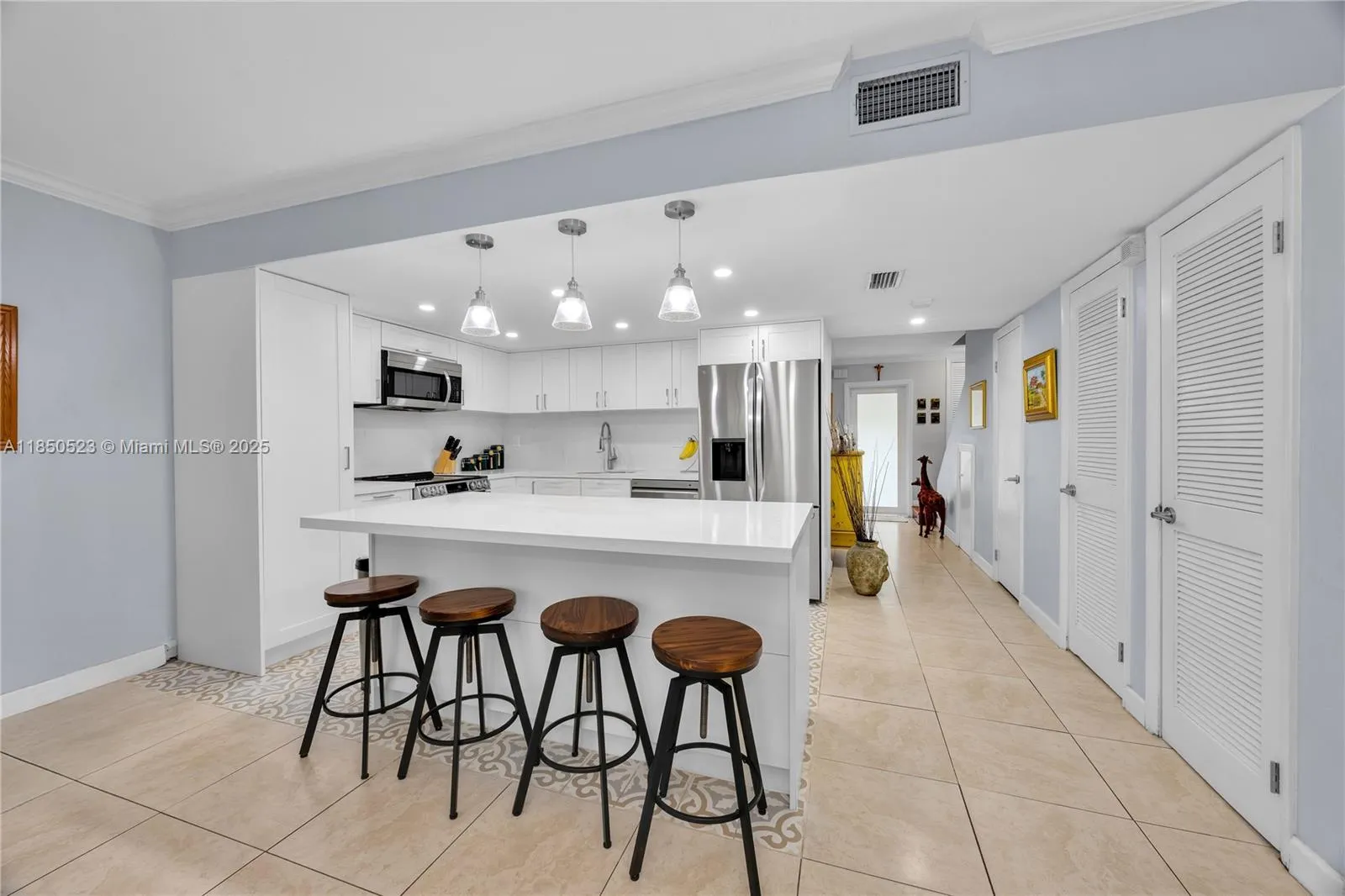 Miami, Florida 33176, United States, 3 Bedrooms Bedrooms, ,3 BathroomsBathrooms,Residential,Active,183970