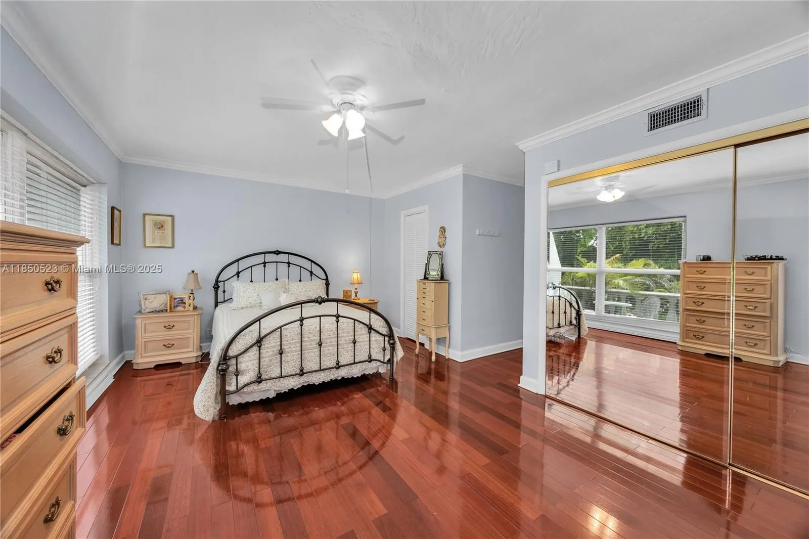 Miami, Florida 33176, United States, 3 Bedrooms Bedrooms, ,3 BathroomsBathrooms,Residential,Active,183970