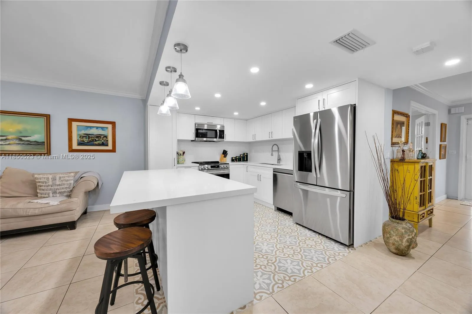 Miami, Florida 33176, United States, 3 Bedrooms Bedrooms, ,3 BathroomsBathrooms,Residential,Active,183970