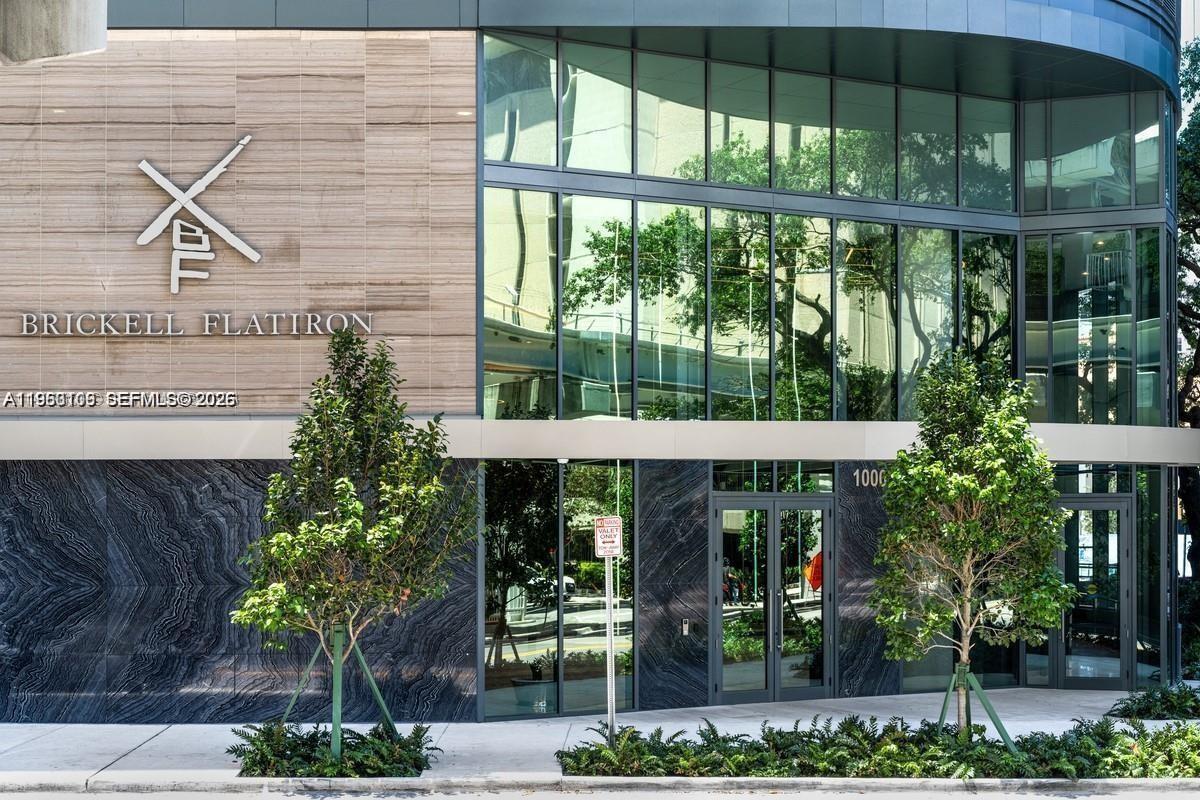 BRICKELL FLATIRON CONDO - Residential