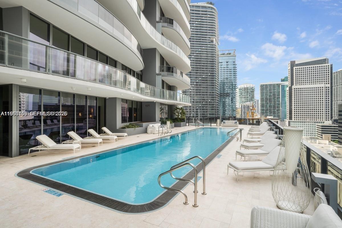 BRICKELL FLATIRON CONDO - Residential