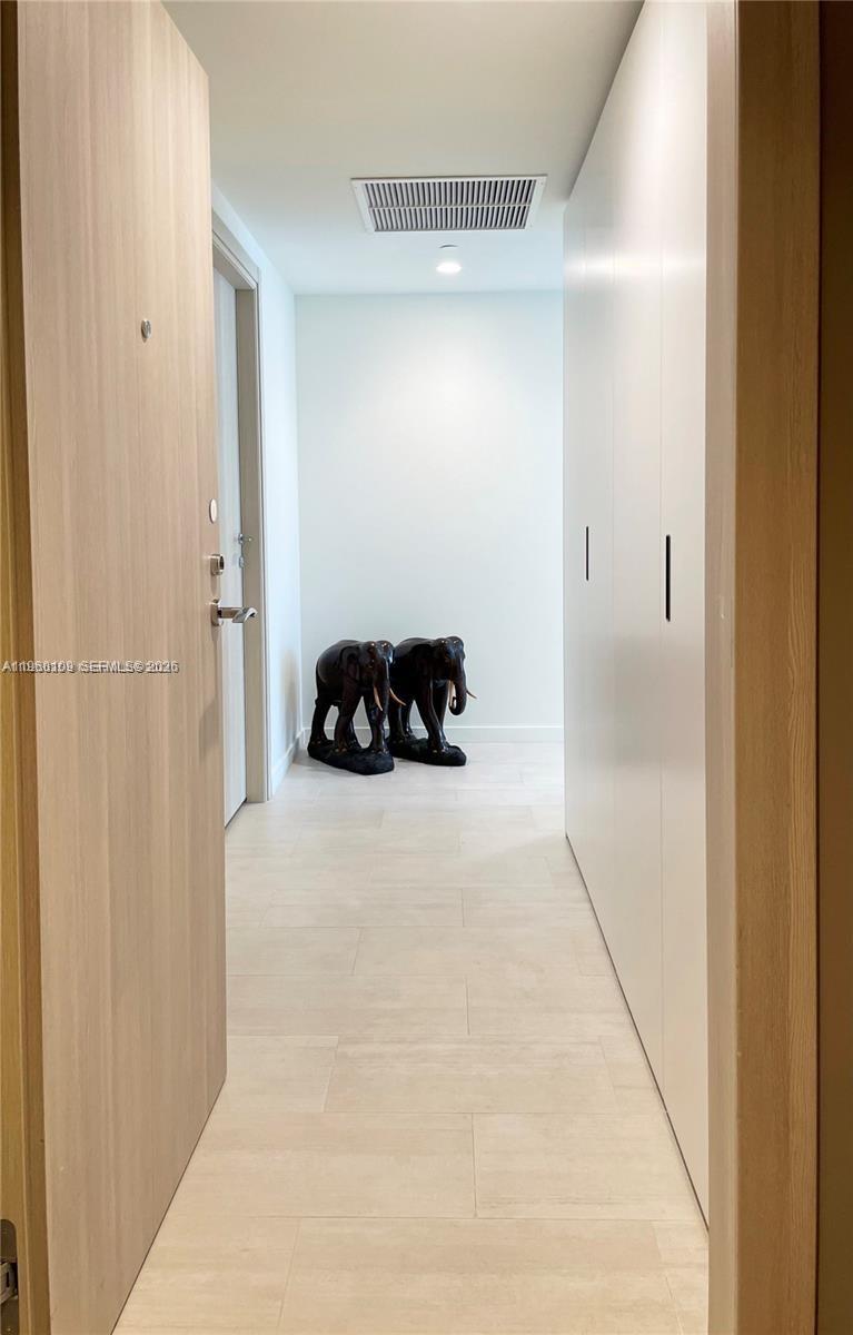 BRICKELL FLATIRON CONDO - Residential