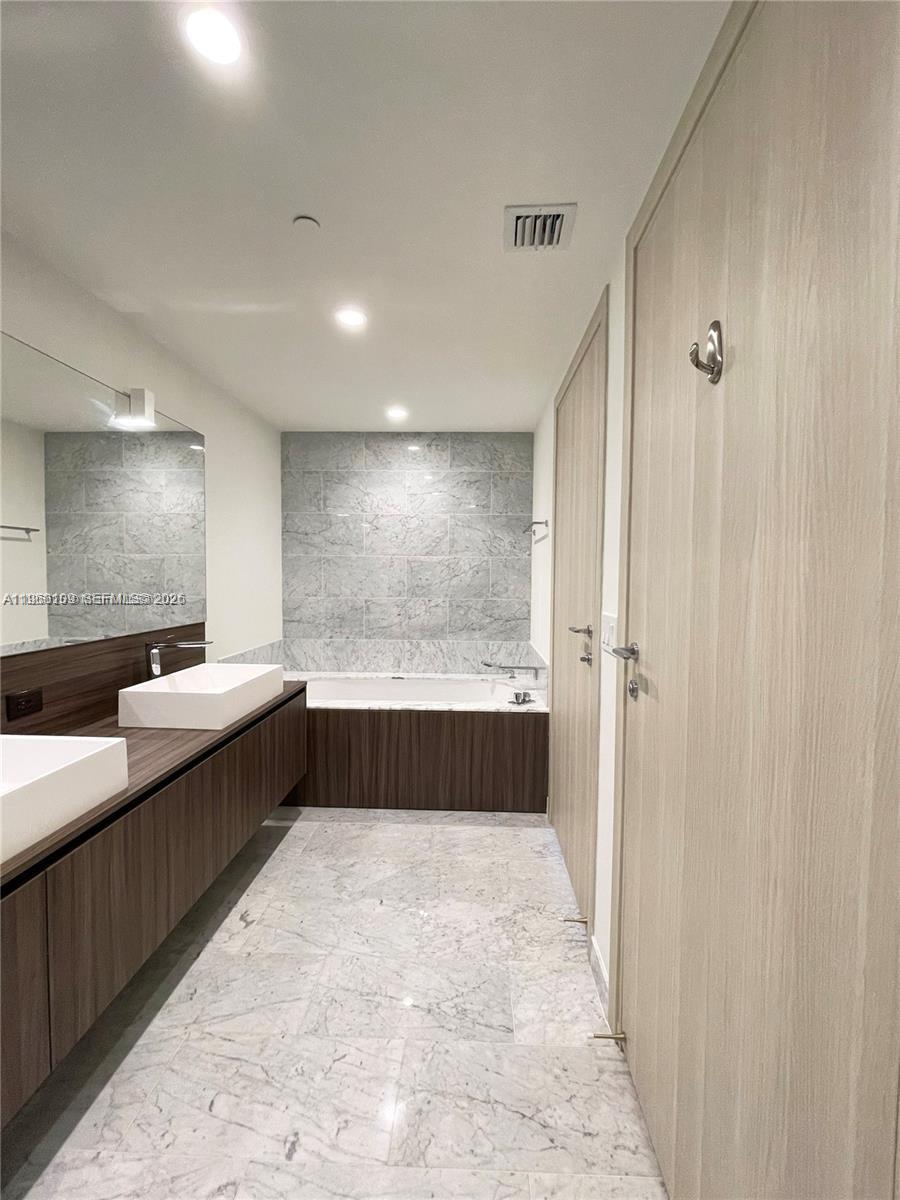 BRICKELL FLATIRON CONDO - Residential