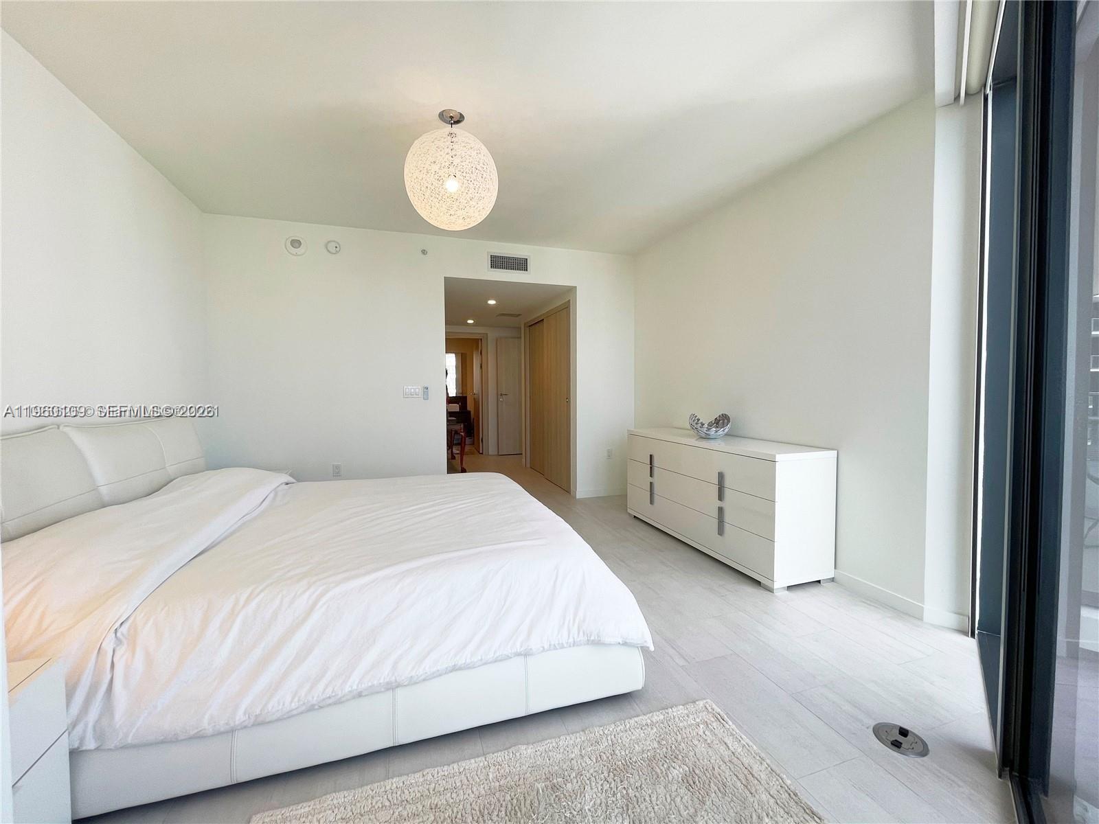 BRICKELL FLATIRON CONDO - Residential