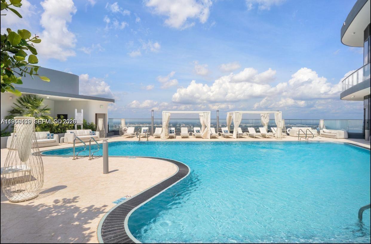 BRICKELL FLATIRON CONDO - Residential