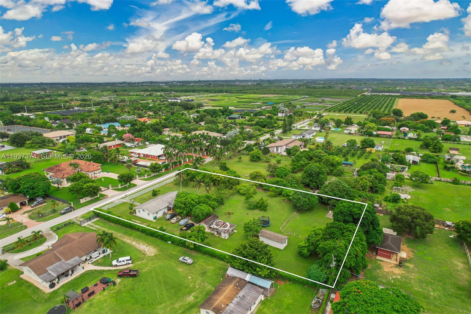 BONANZA RANCH ESTATES - Residential