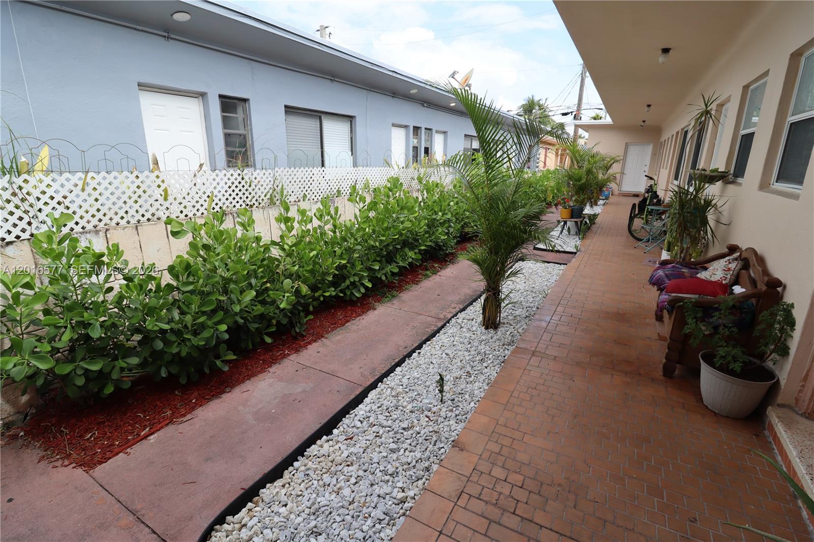 BISCAYNE BEACH-3RD ADDN - Residential Lease