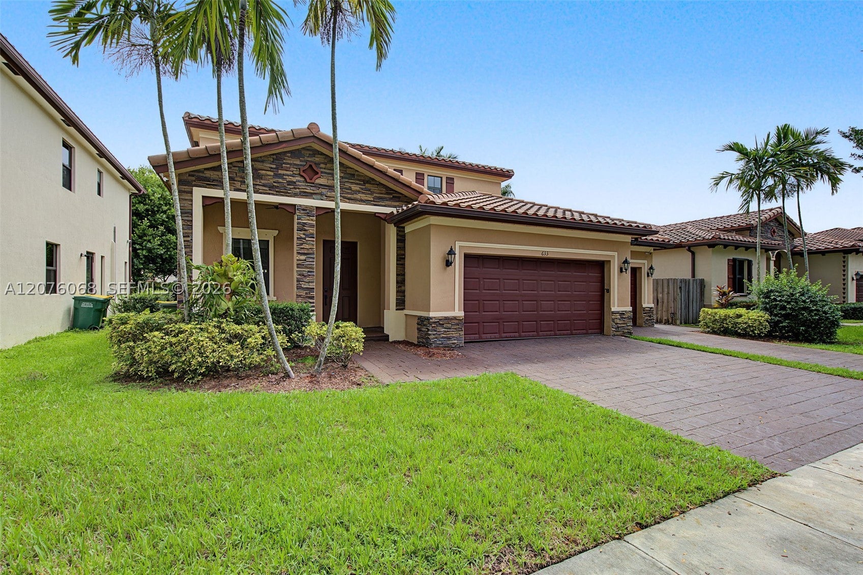 633 SE 35th Ter