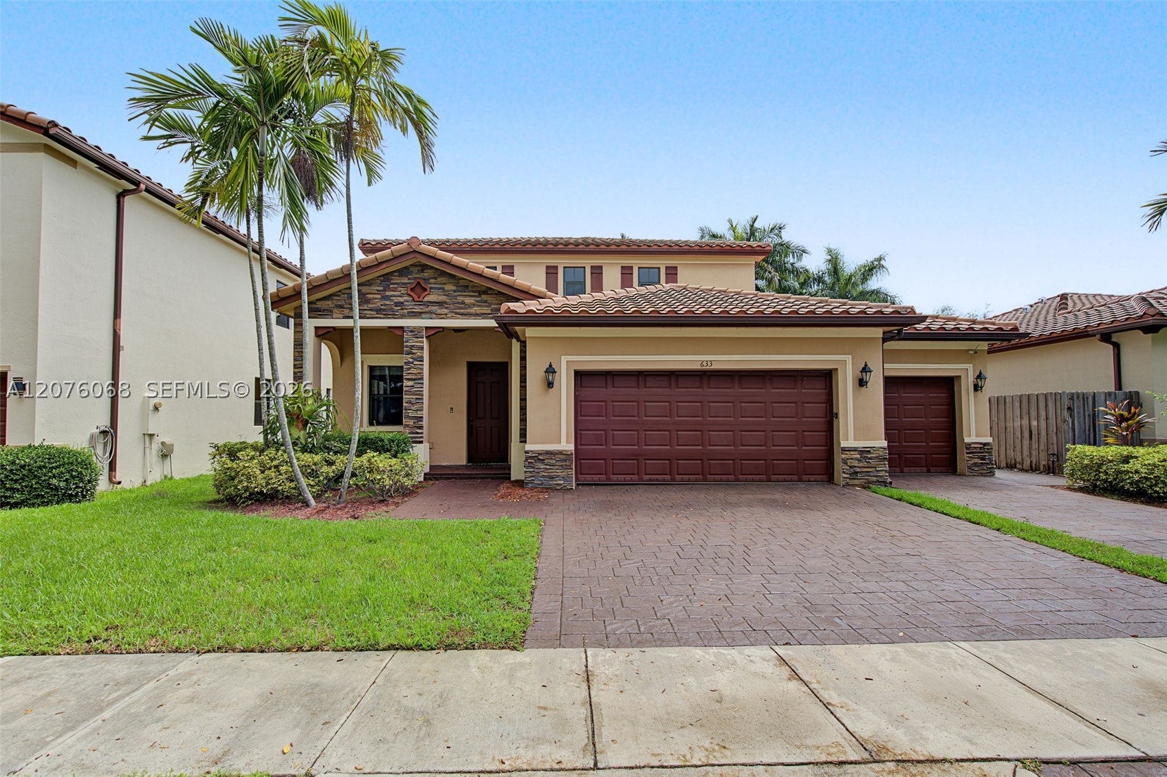 633 SE 35th Ter