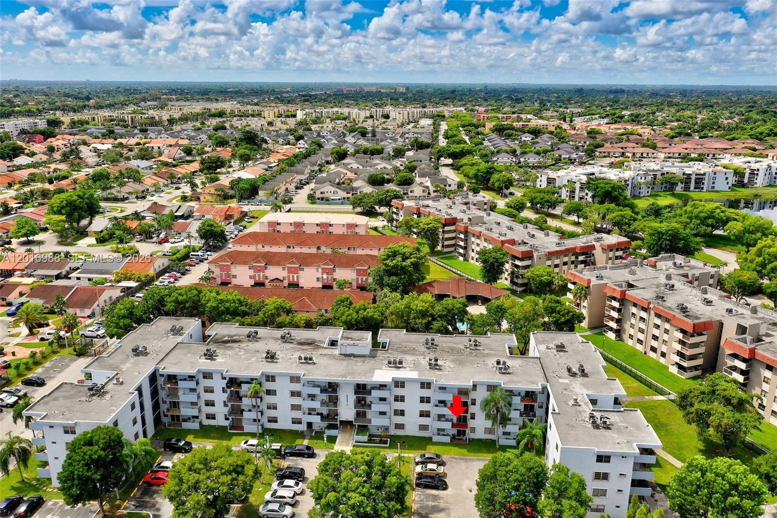 SEGOVIA CONDO - Residential