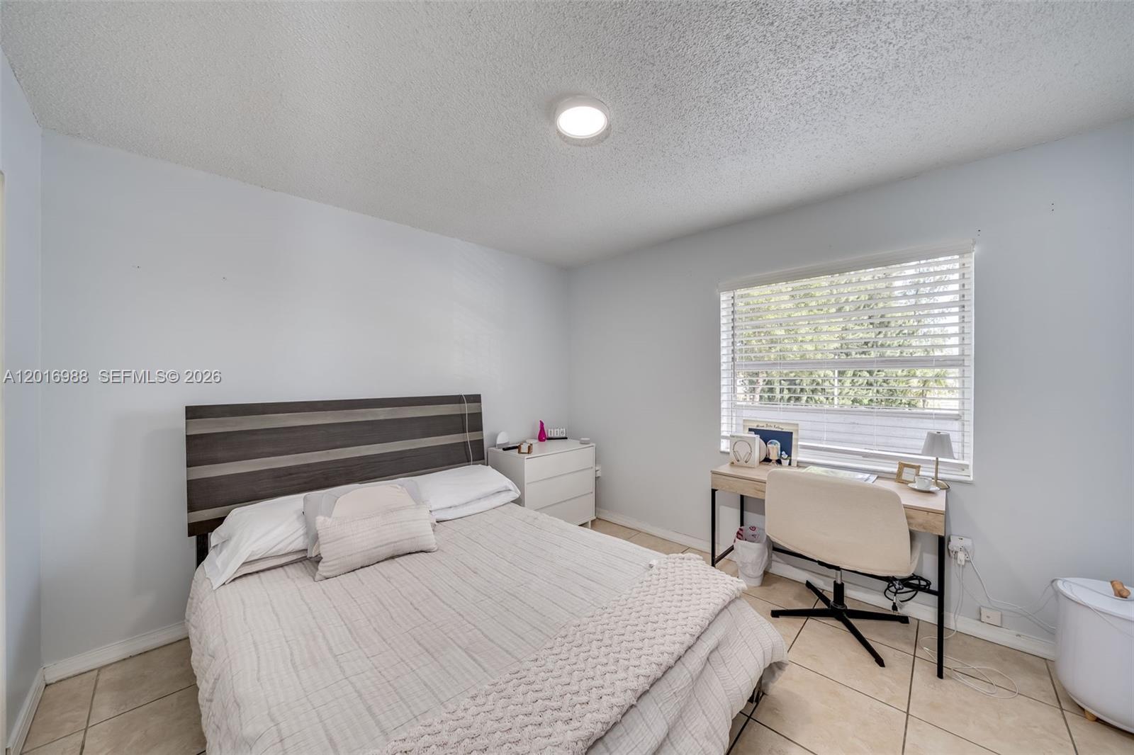 SEGOVIA CONDO - Residential