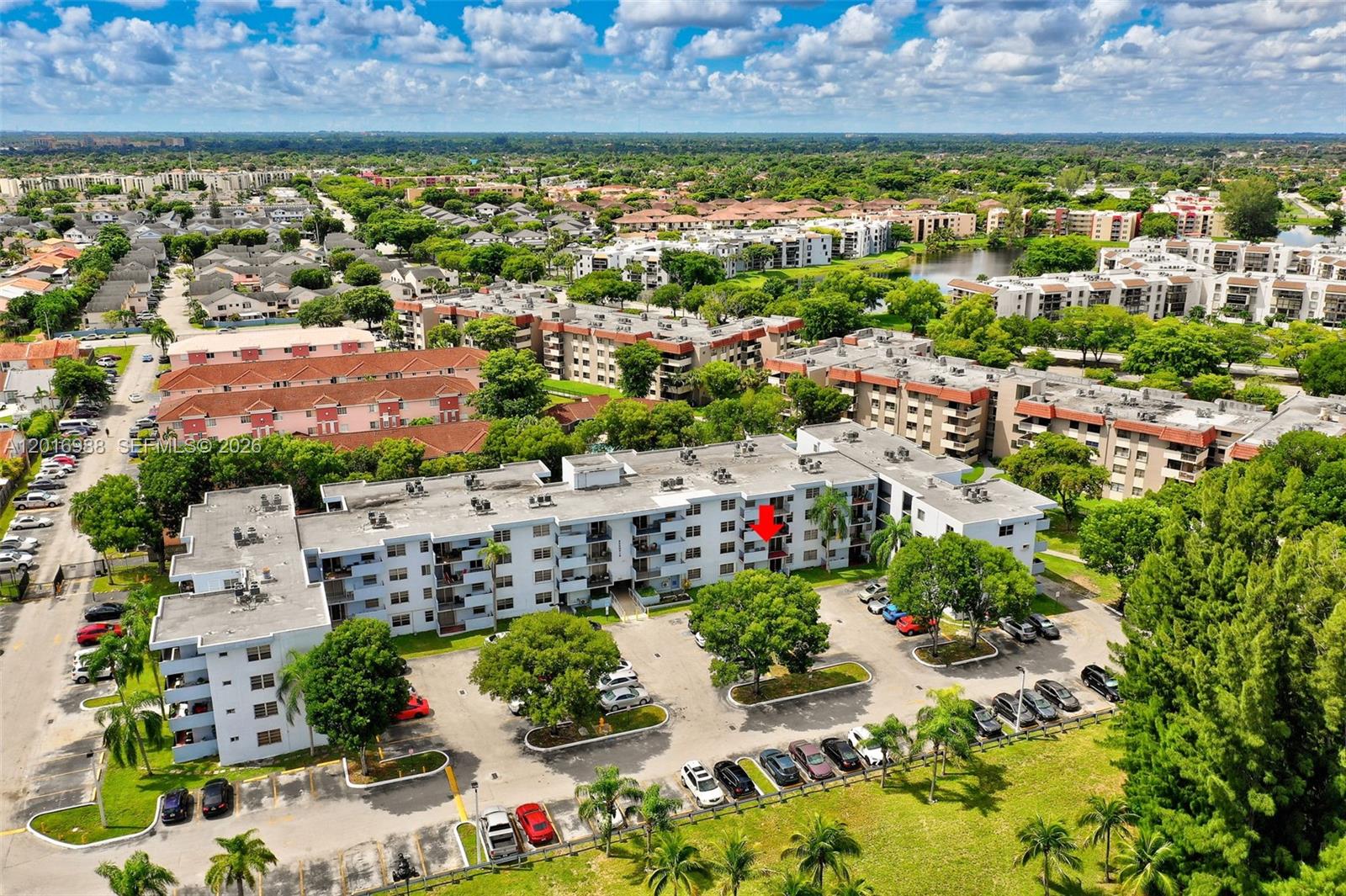 SEGOVIA CONDO - Residential
