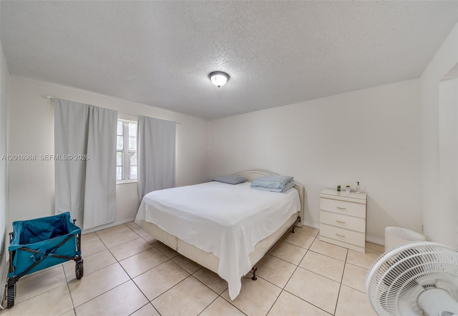 SEGOVIA CONDO - Residential