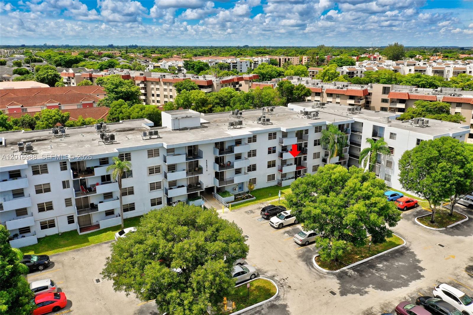 SEGOVIA CONDO - Residential