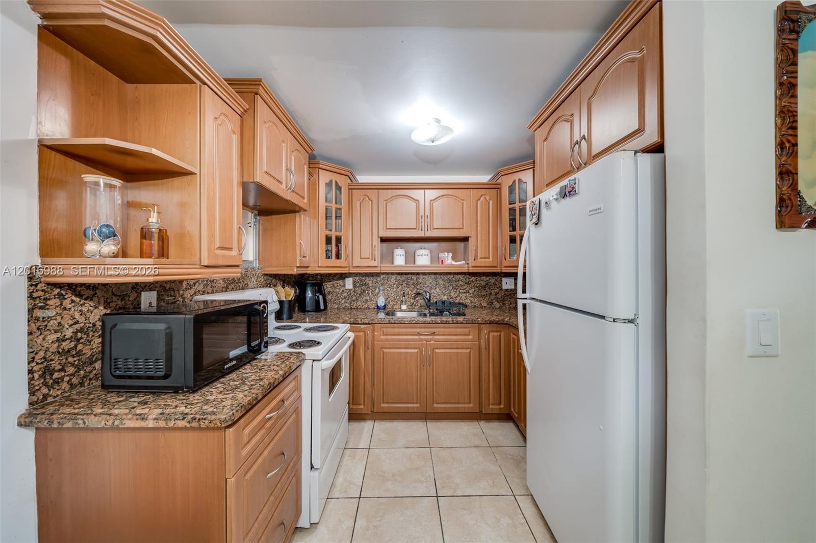SEGOVIA CONDO - Residential