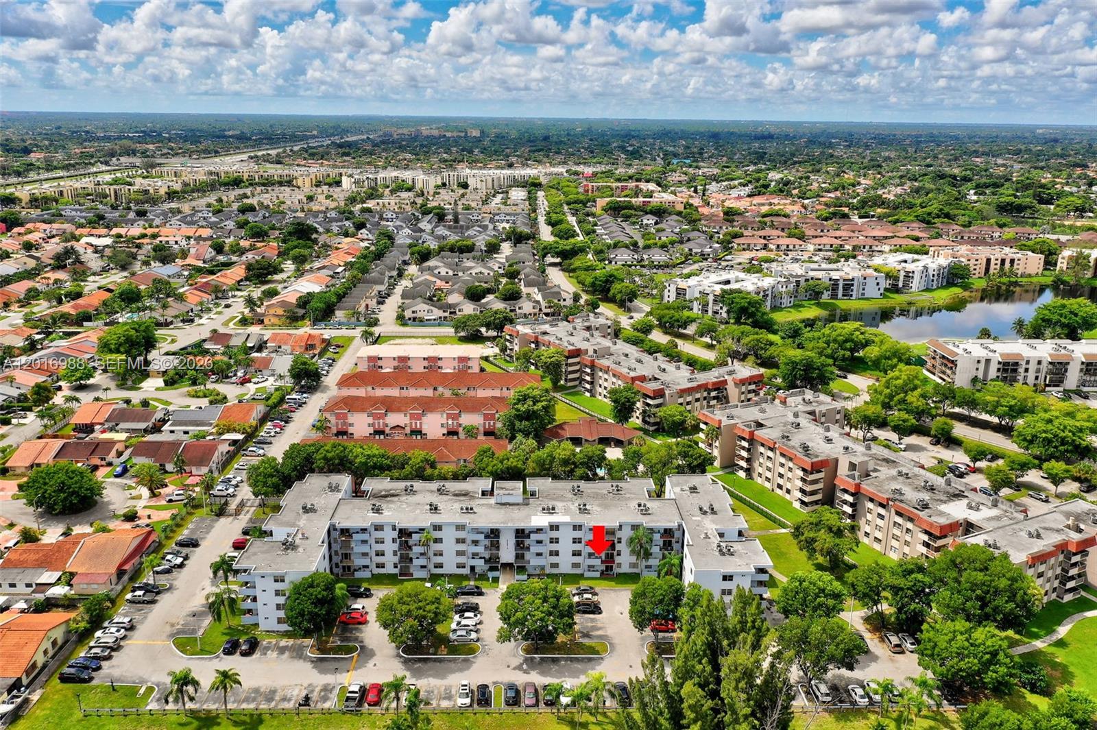 SEGOVIA CONDO - Residential