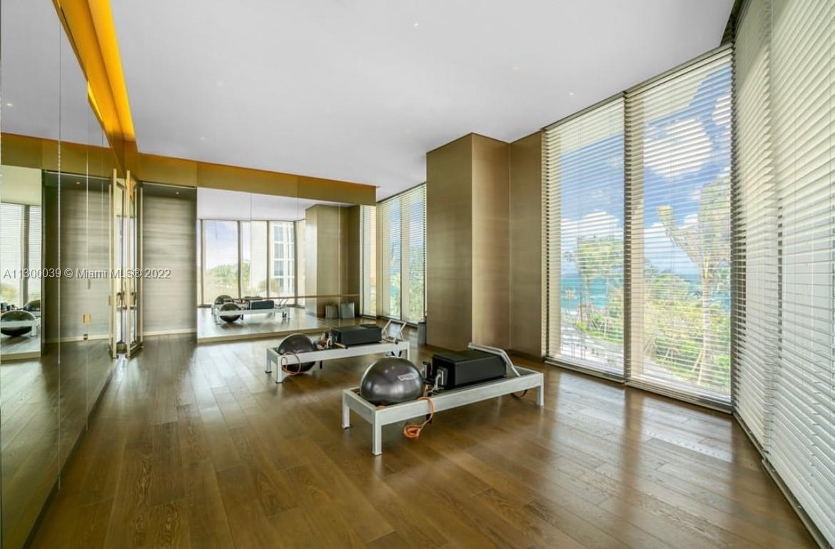 18975 COLLINS CONDO - Residential