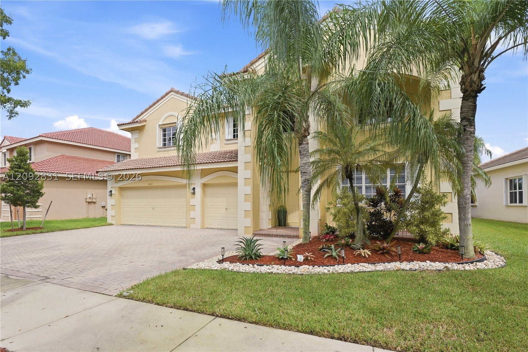 1612 Blue Jay Cir