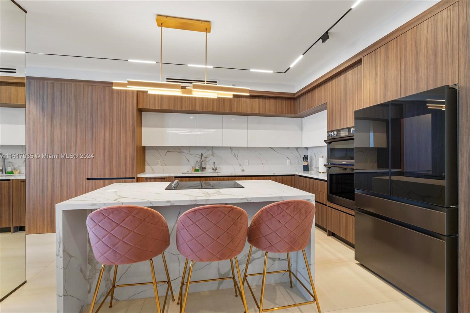 SANDS POINTE OCEAN BEACH - Residential Lease