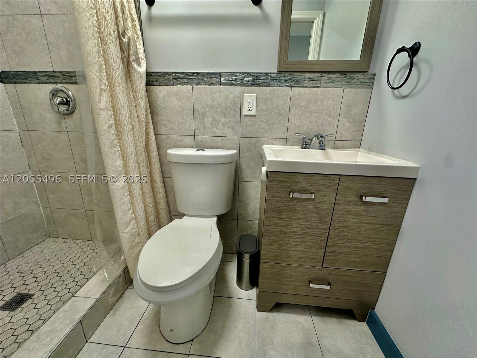 16025 SW 53rd Ter Efficiency