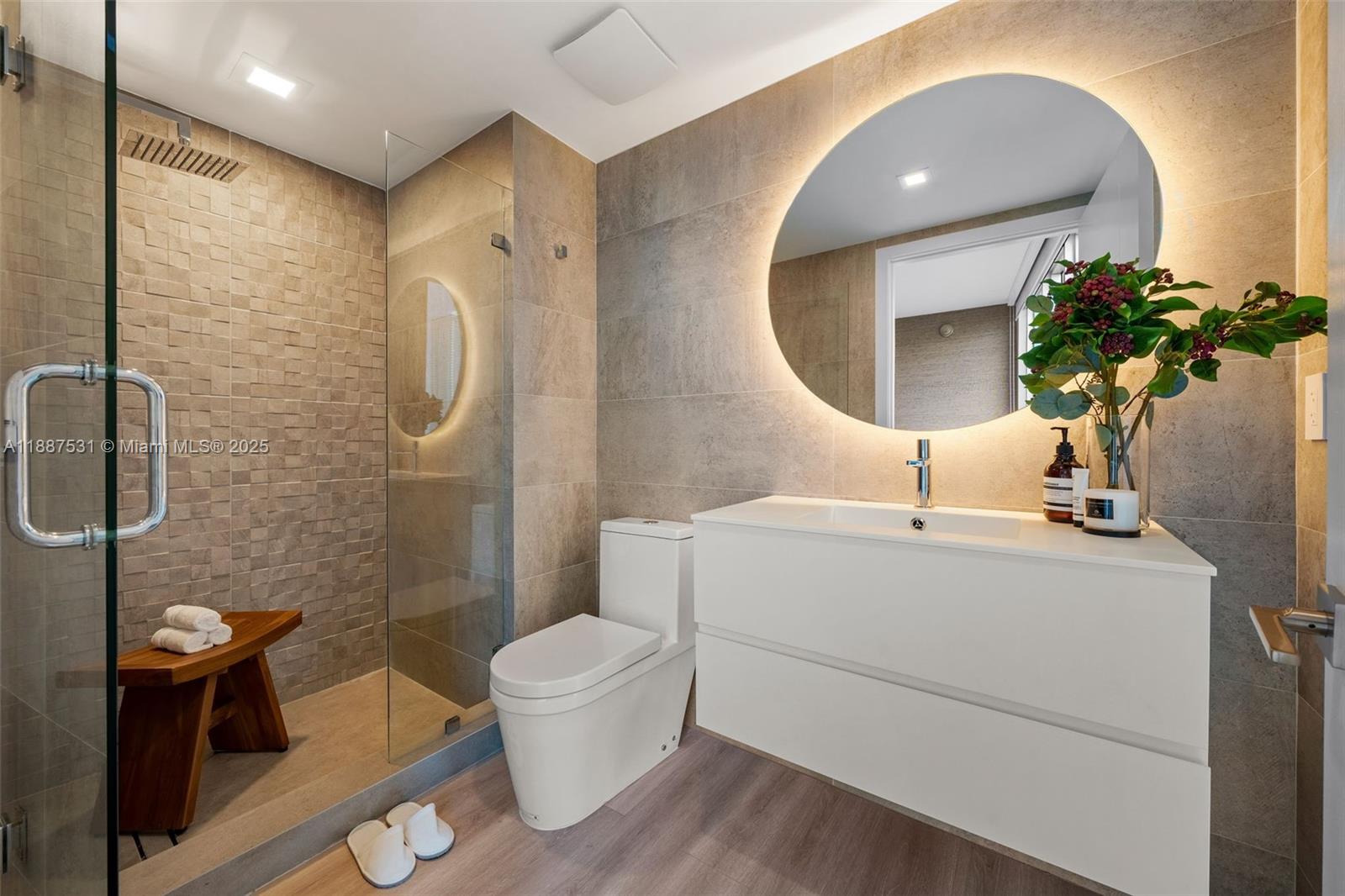 LATITUDE ON THE RIVER CON - Residential Lease