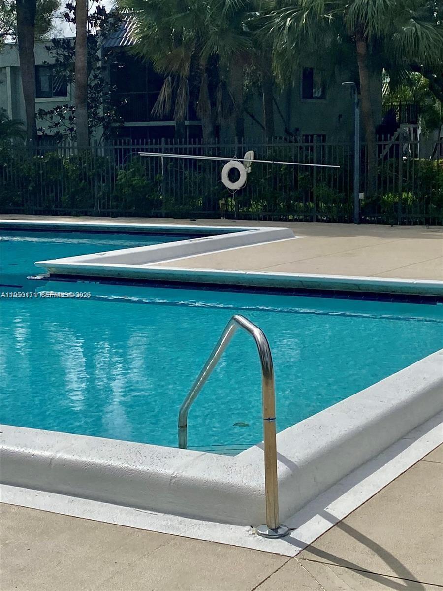 GARDENS AT BONAVENTURE 14 - Residential Lease