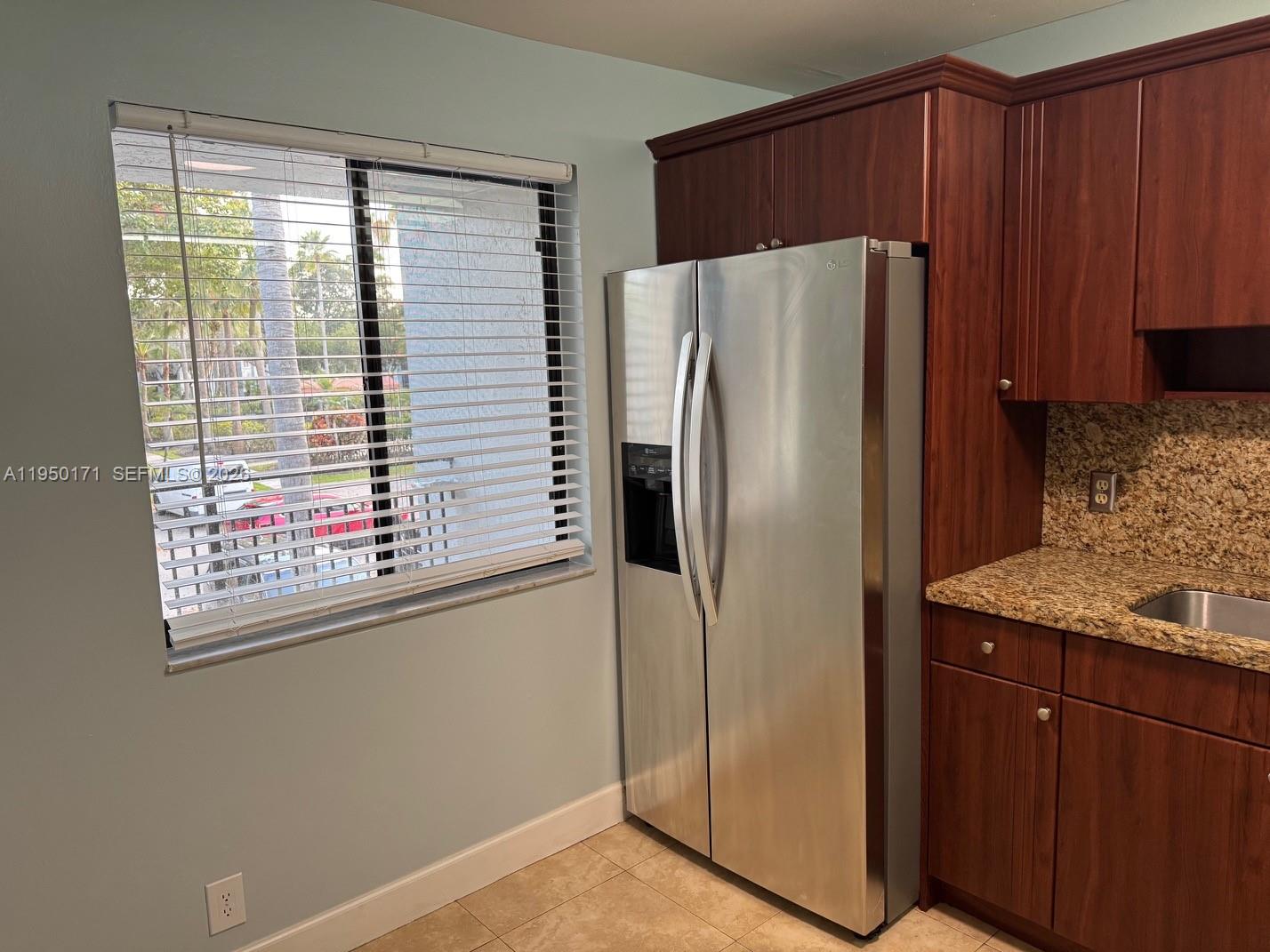 GARDENS AT BONAVENTURE 14 - Residential Lease