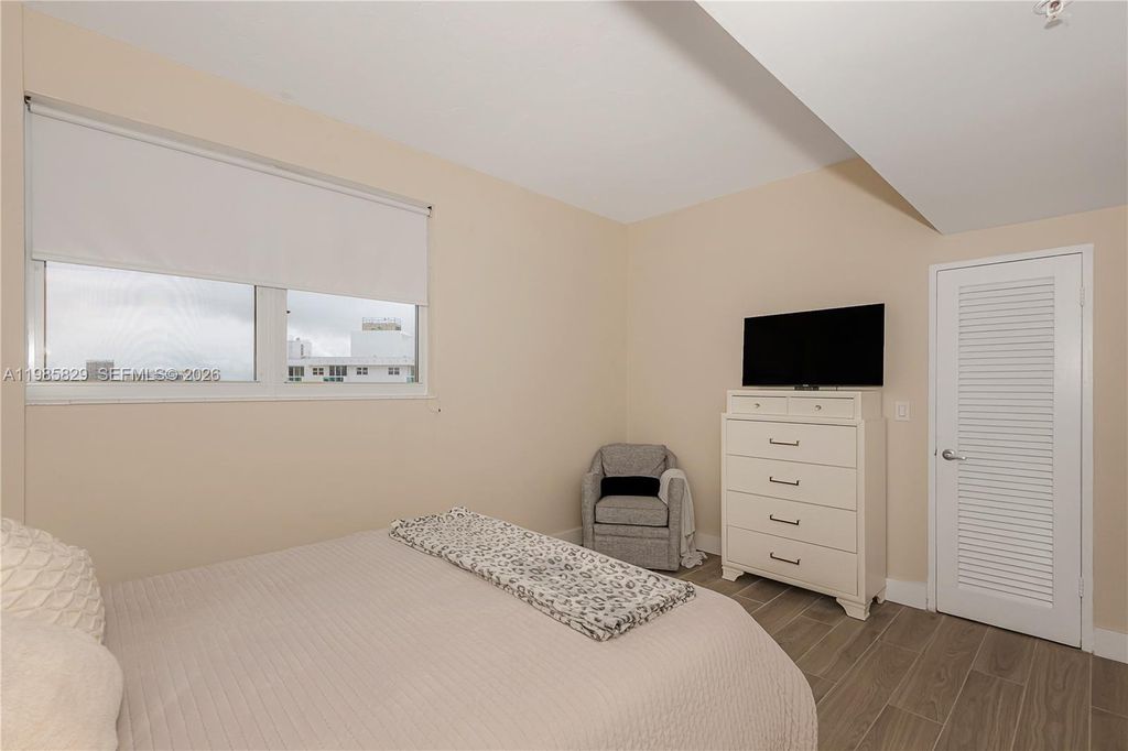 Photo of 3001 S Ocean Dr #1639, Hollywood, FL 33019 (MLS # A11985829)