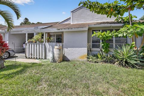 Photo of 8601 Bridle Path Ct, Davie, FL 33328 (MLS # A11846874)
