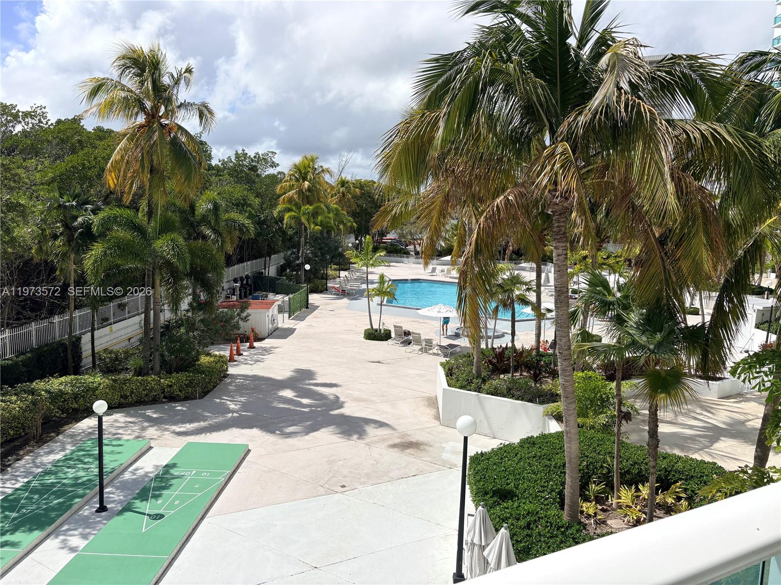 ARLEN HOUSE EAST CONDO - Residential