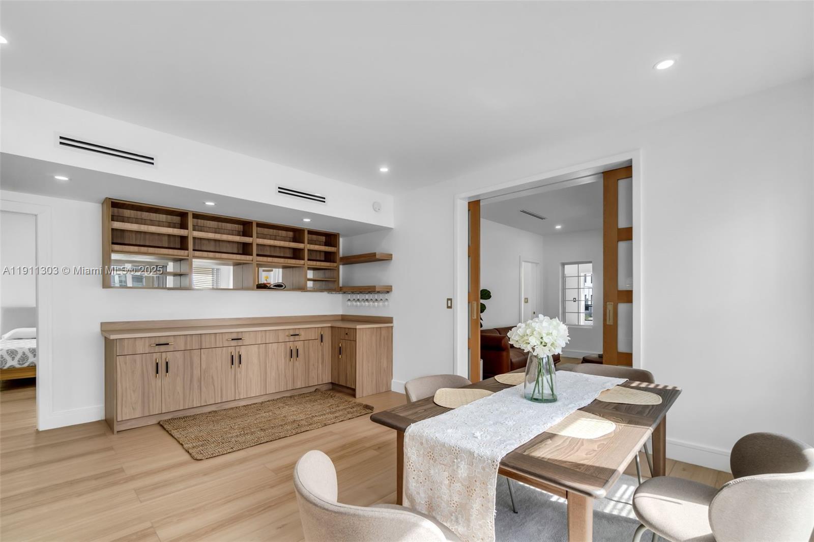 WEST SHENANDOAH - Residential