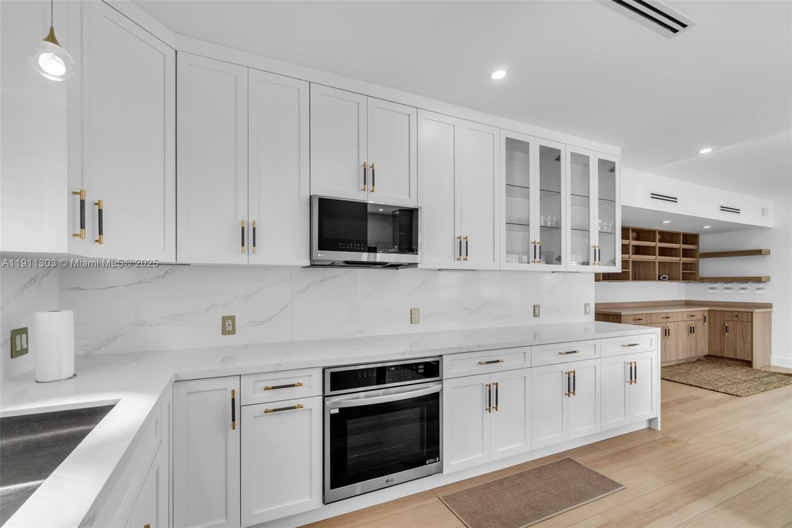 WEST SHENANDOAH - Residential