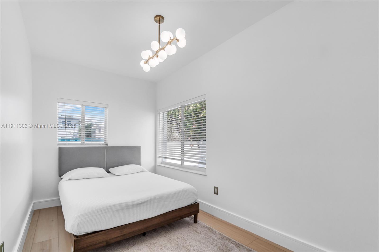 WEST SHENANDOAH - Residential