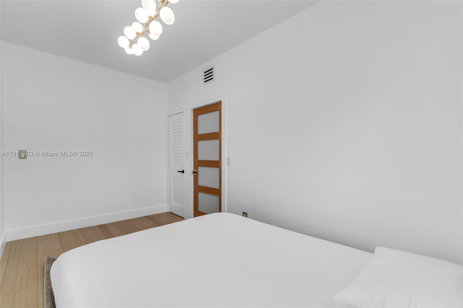 WEST SHENANDOAH - Residential