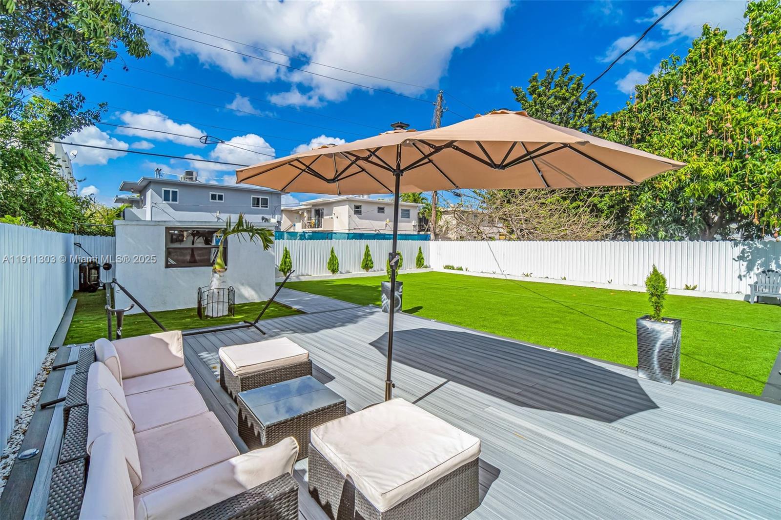 WEST SHENANDOAH - Residential