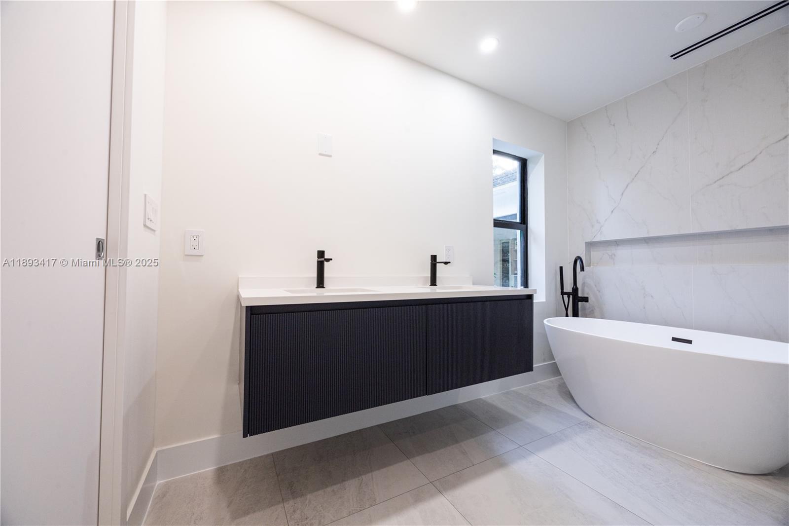 MARTINEZ SUB - Residential