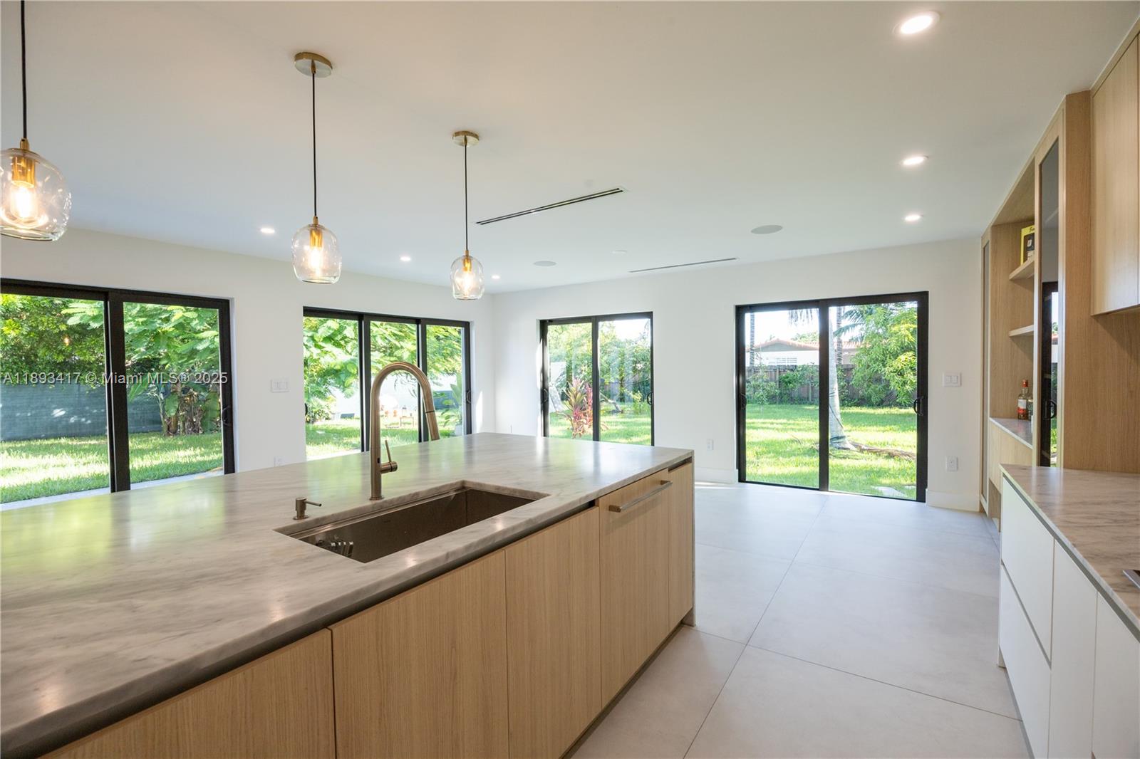 MARTINEZ SUB - Residential