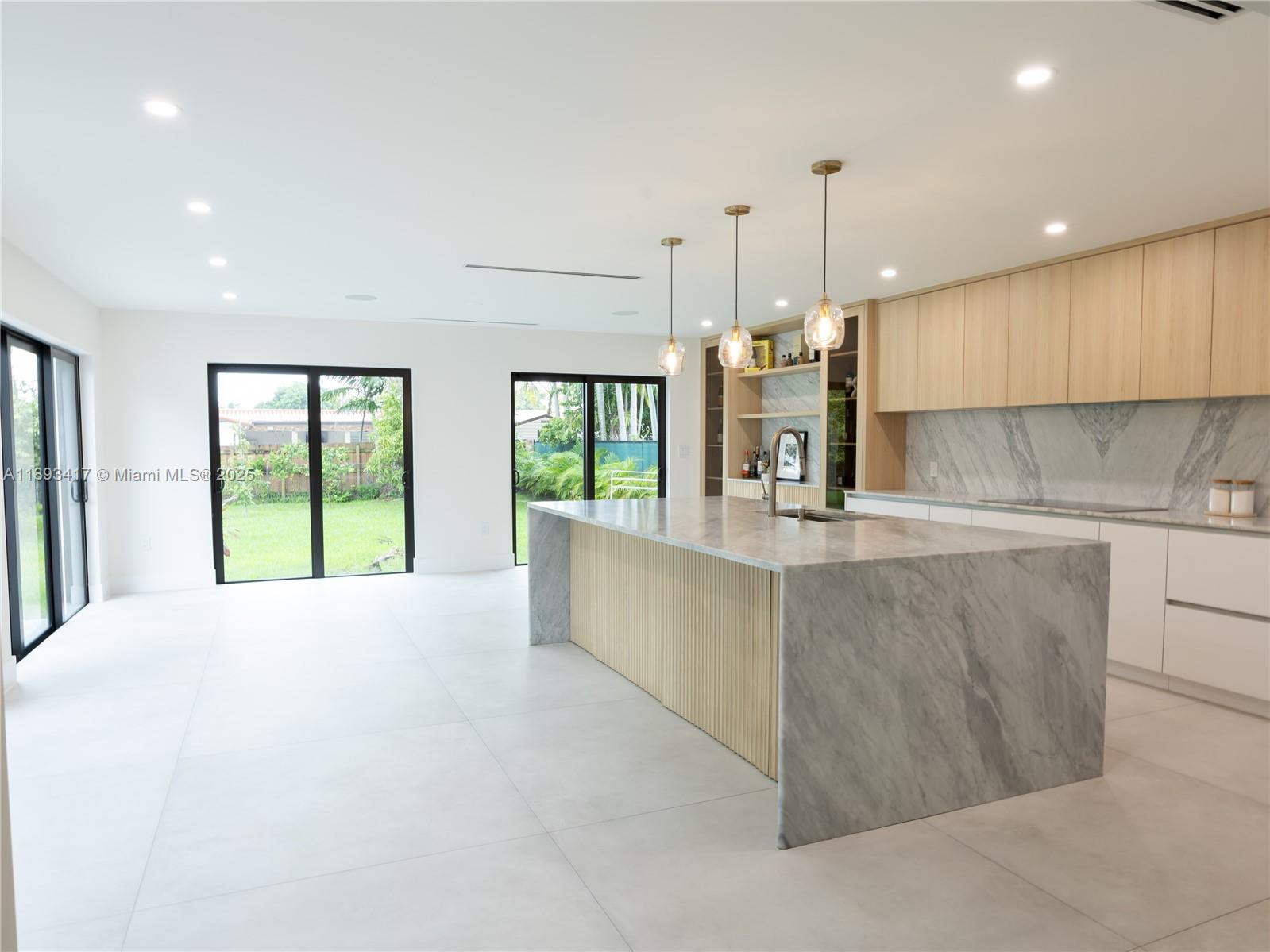 MARTINEZ SUB - Residential