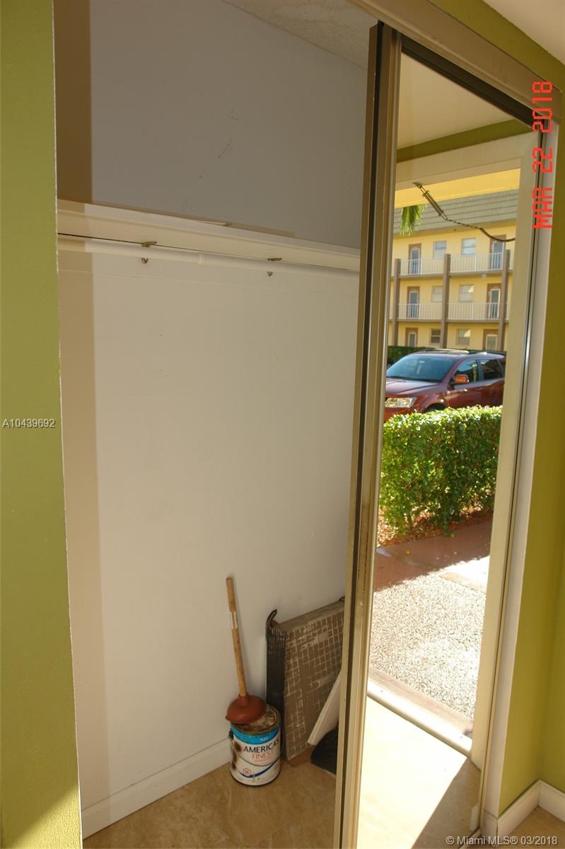 SUNRISE LAKES 56 CONDO - Residential Lease