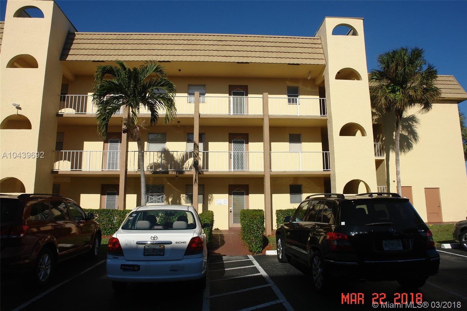 SUNRISE LAKES 56 CONDO - Residential Lease