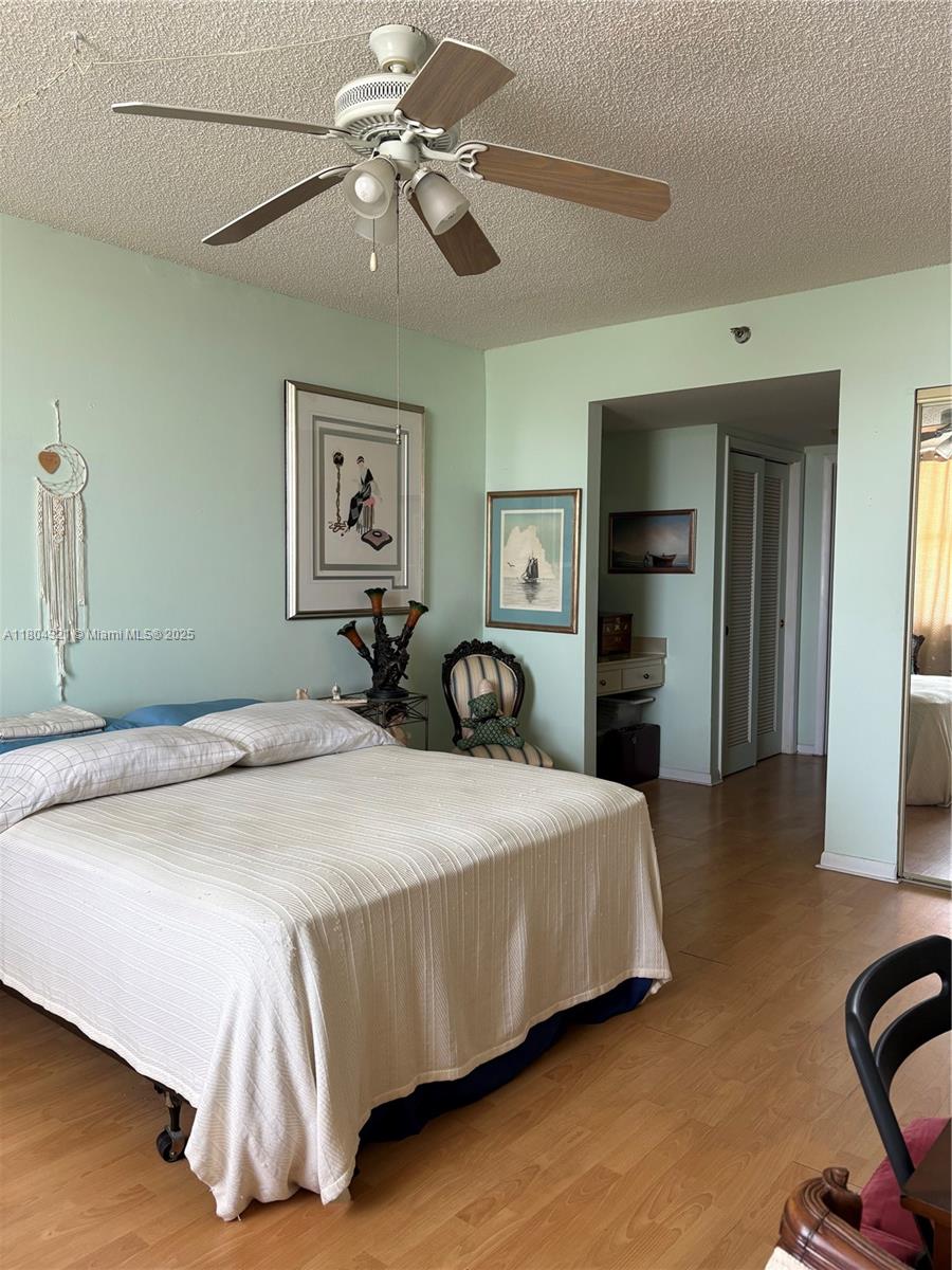 HILLCREST EAST NO 27 COND - Residential