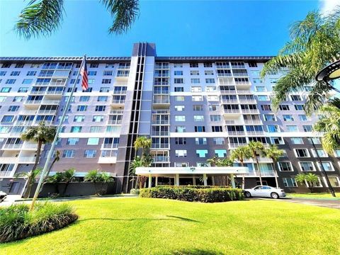 3850 Washington St 1011 Hollywood FL 33021