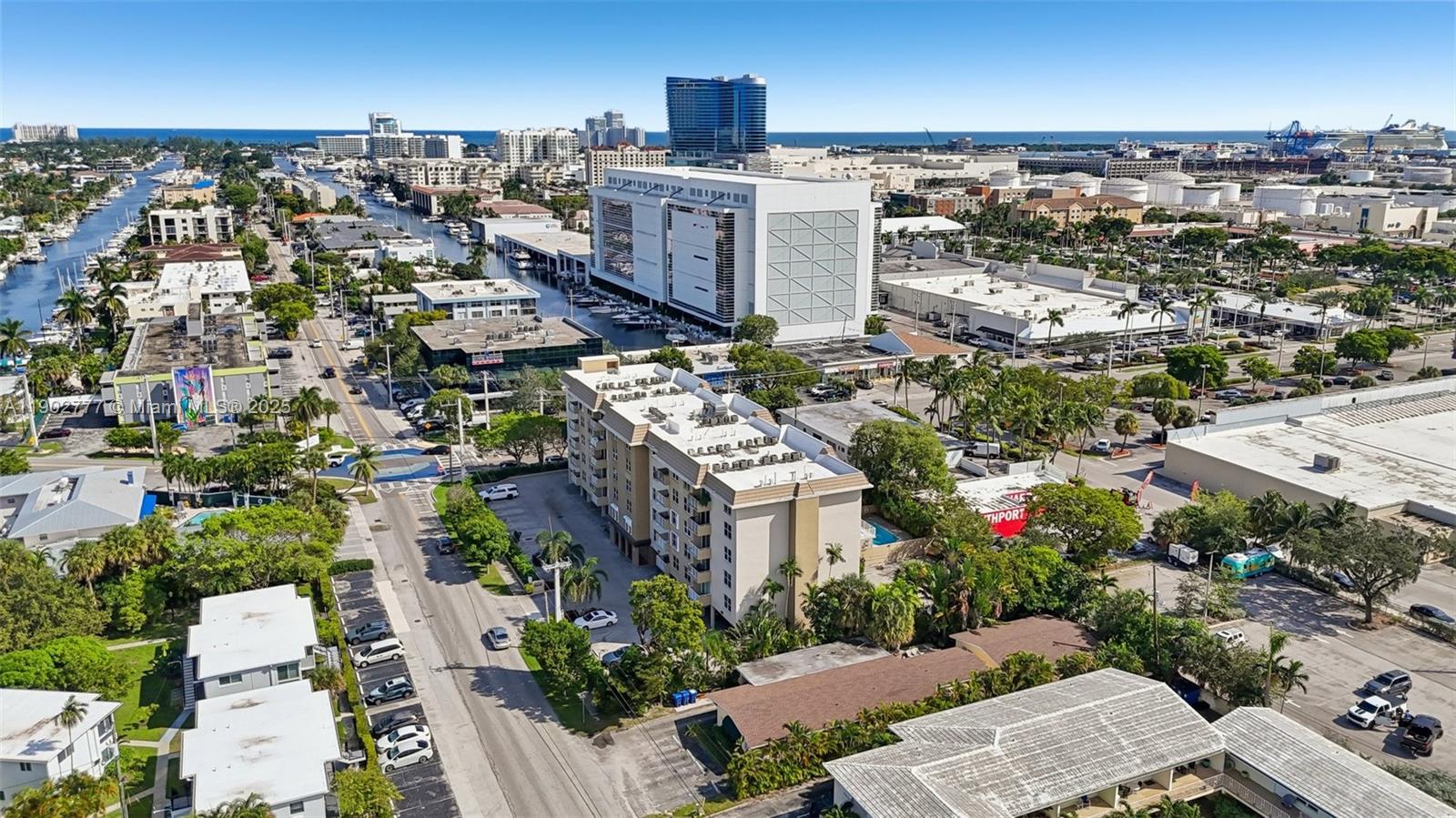 MARK I CONDO - Residential Lease