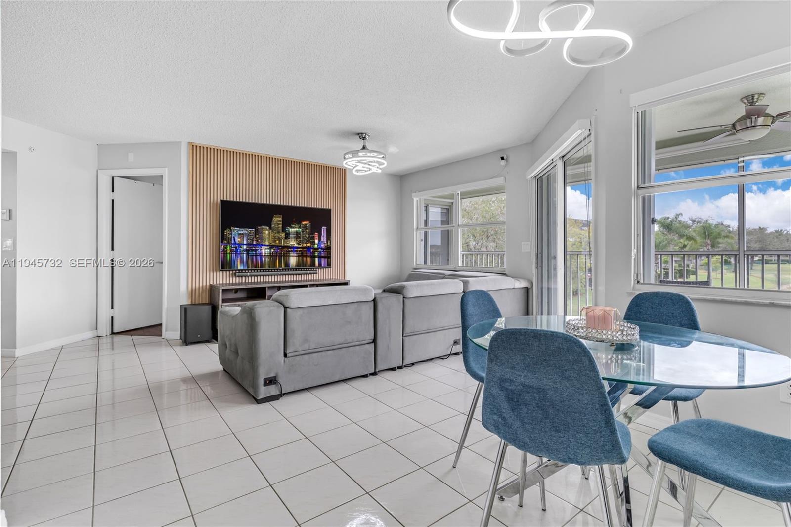 KEYS GATE CONDO NO FOUR - Residential