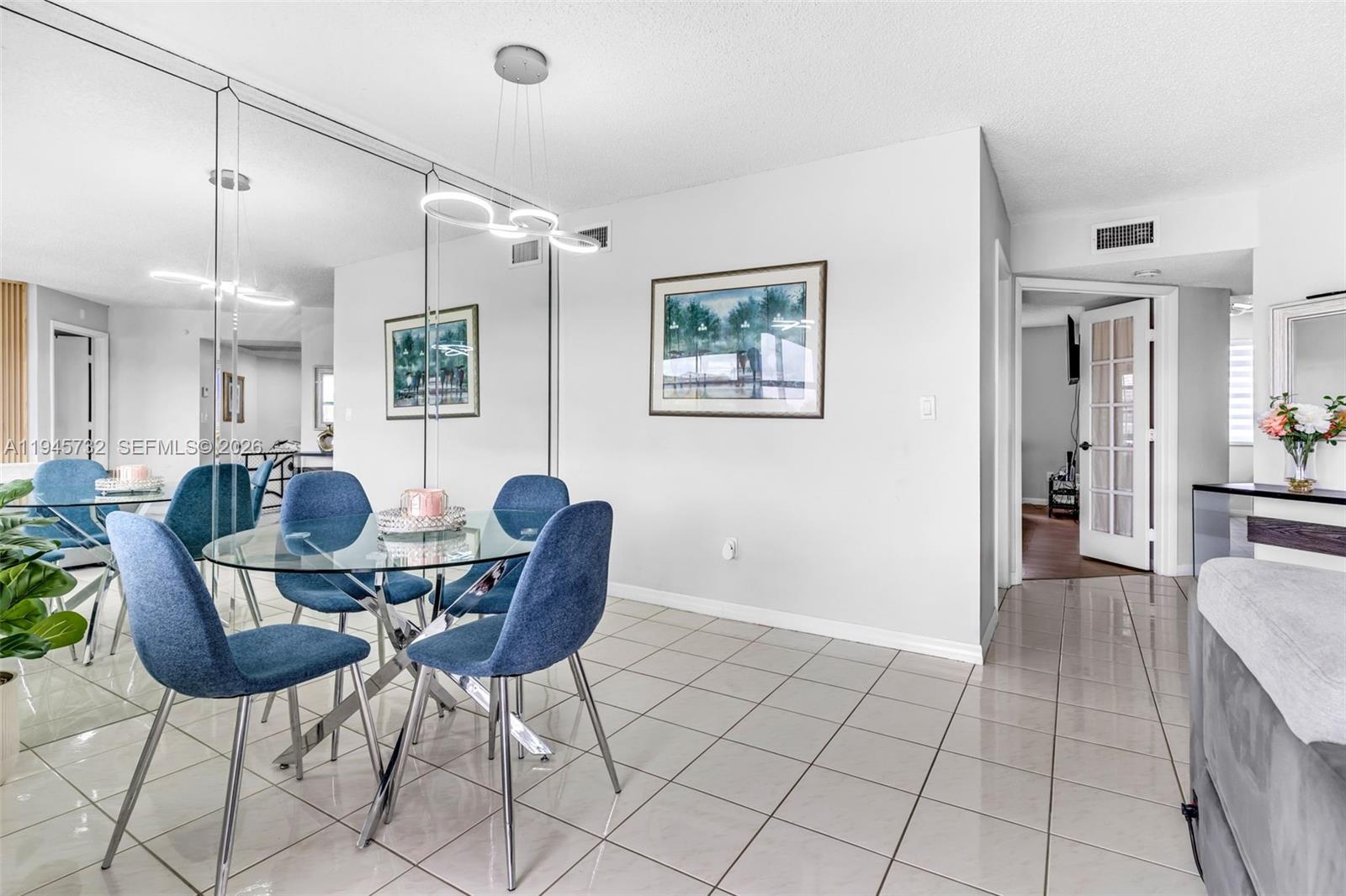 KEYS GATE CONDO NO FOUR - Residential