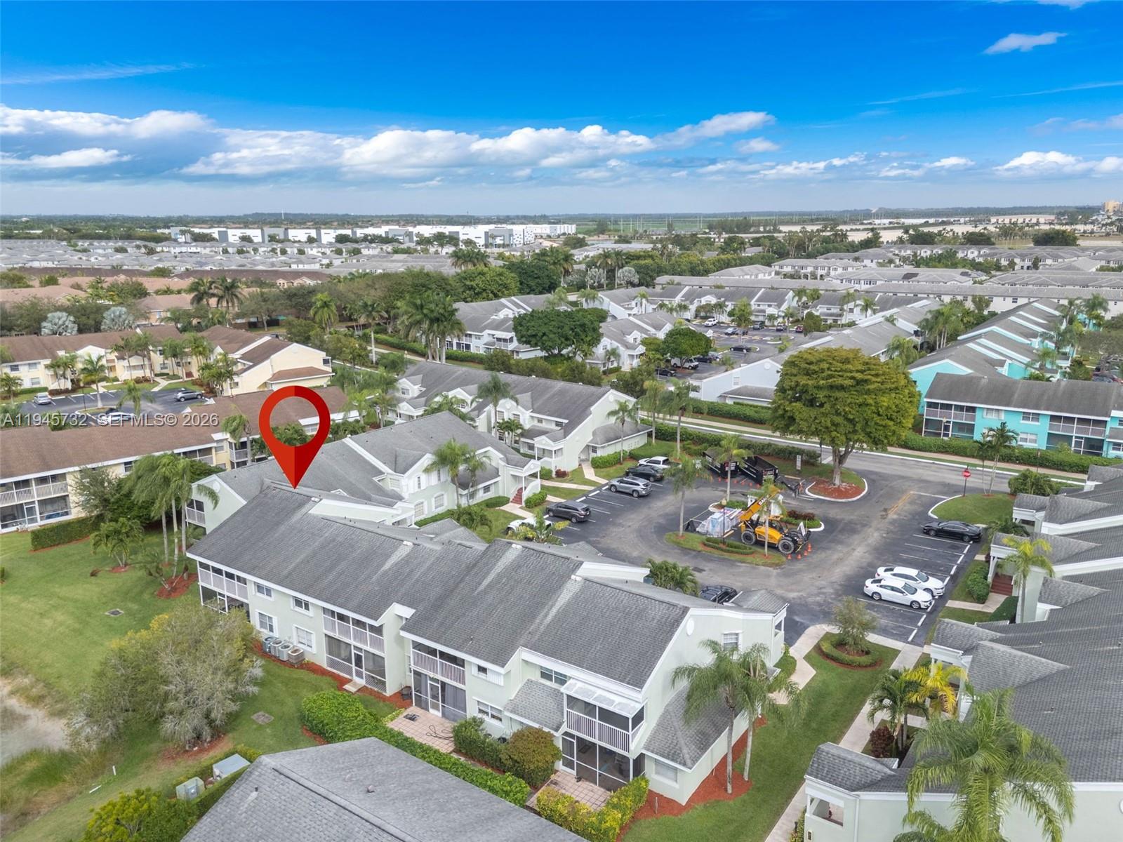 KEYS GATE CONDO NO FOUR - Residential