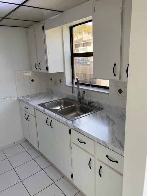 CRYSTAL LAKE VILLAS CONDO - Residential Lease