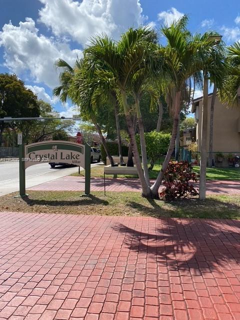 CRYSTAL LAKE VILLAS CONDO - Residential Lease