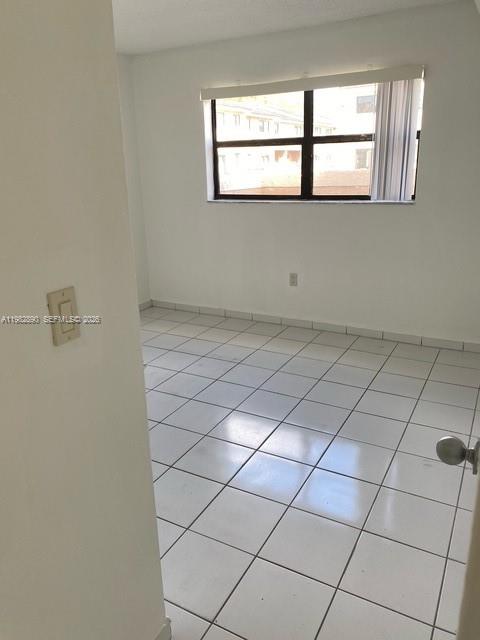 CRYSTAL LAKE VILLAS CONDO - Residential Lease